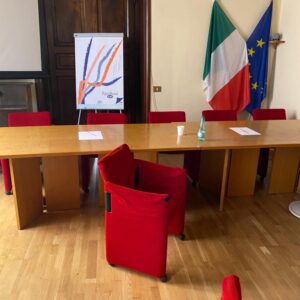 8 Interno